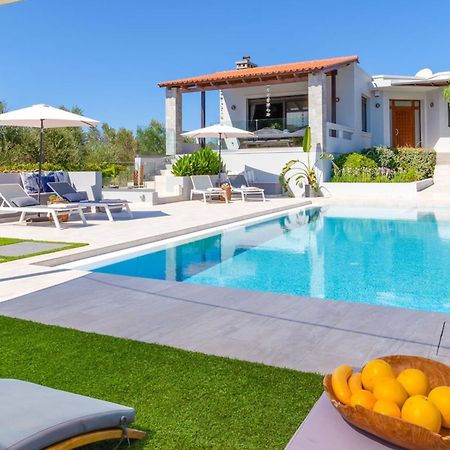 Villa Ampelaki - Premium Villa With Heated Pool Kounoupidhianá المظهر الخارجي الصورة